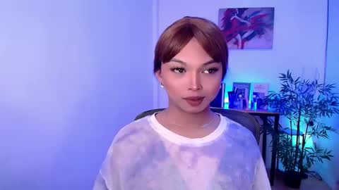 CALL ME LIANNA online show from May 27, 11:02 pm