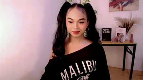 CALL ME LIANNA online show from June 26, 7:18 pm
