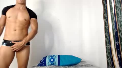 Liamstonne online show from February 17, 9:21 pm