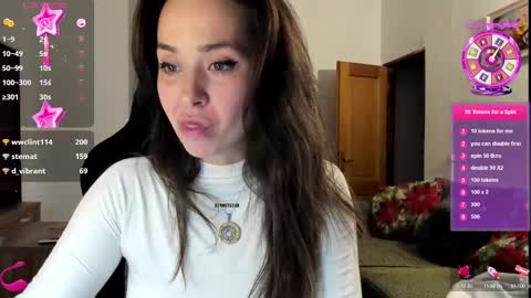 LiaQuinn online show from February 18, 4:05 pm