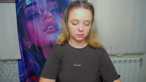 Snapshot of liaralime_ chatting on June 25, 5:34 am Liara online show from June 25, 5:34 am