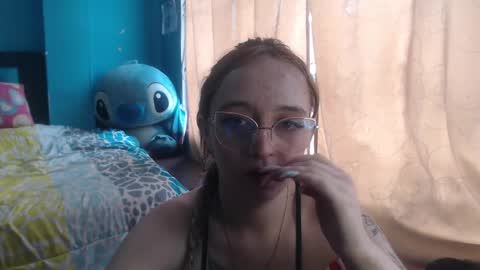 Snapshot of liaroberts1 chatting on January 27, 7:03 pm Lia Roberts online show from January 27, 7:03 pm