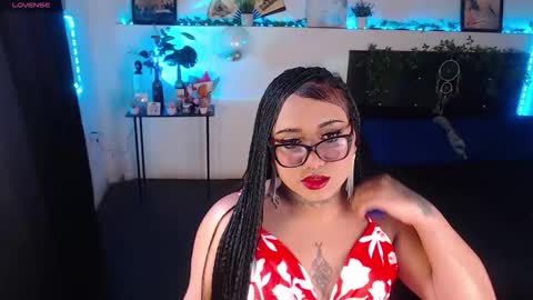 Snapshot of liascarlett chatting on November 3, 6:42 pm LiaScarlett online show from November 3, 6:42 pm