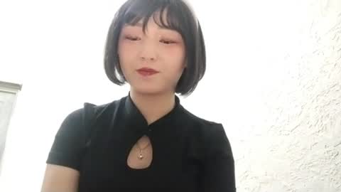 Snapshot of libbiepostlethwaite chatting on April 27, 4:27 pm Molly online show from April 27, 4:27 pm