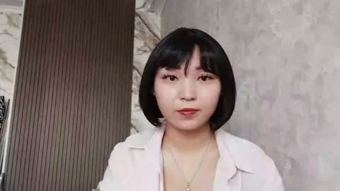 Snapshot of libbiepostlethwaite chatting on May 16, 1:32 pm Molly online show from May 16, 1:32 pm