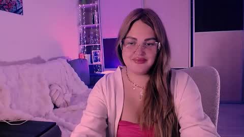 libra_mia online show from September 24, 2:26 am