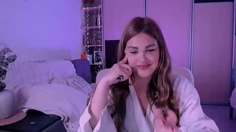 libra_mia online show from September 26, 6:28 am