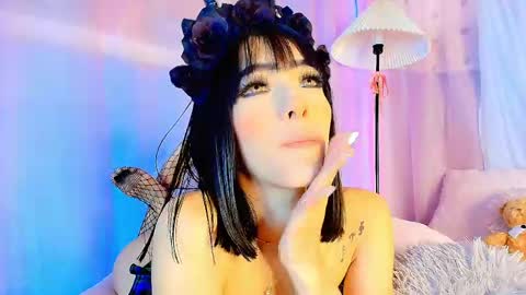 Valentina Hall online show from April 19, 6:10 pm