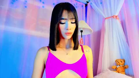 Valentina Hall online show from May 2, 11:37 am