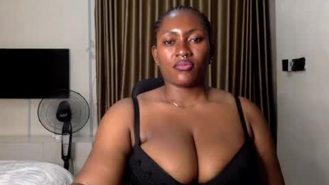 Snapshot of lick_my_pussyyy226651 chatting on July 19, 9:24 am caira online show from July 19, 9:24 am