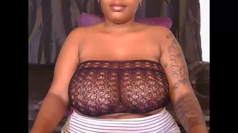 Snapshot of lickabletash98 chatting on January 17, 6:36 am lickabletash98 online show from January 17, 6:36 am