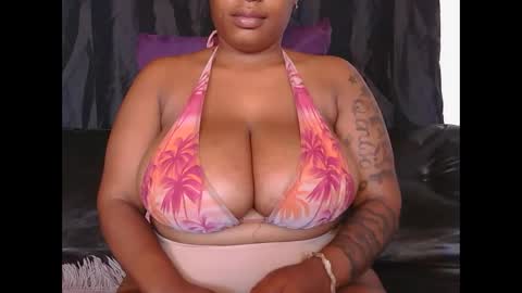 Snapshot of lickabletash98 chatting on January 18, 9:13 am lickabletash98 online show from January 18, 9:13 am