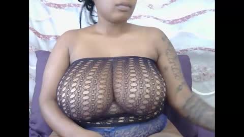 Snapshot of lickabletash98 chatting on January 24, 9:17 am lickabletash98 online show from January 24, 9:17 am