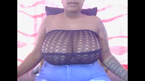 Snapshot of lickabletash98 chatting on September 16, 6:25 am lickabletash98 online show from September 16, 6:25 am