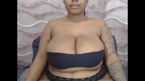 Snapshot of lickabletash98 chatting on October 11, 7:34 pm lickabletash98 online show from October 11, 7:34 pm