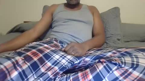 Snapshot of lickingblkpussyfetish chatting on December 17, 4:40 am Cookie Monster online show from December 17, 4:40 am