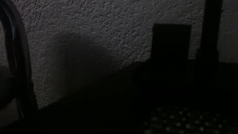 lickurlipz1 online show from February 8, 9:23 am