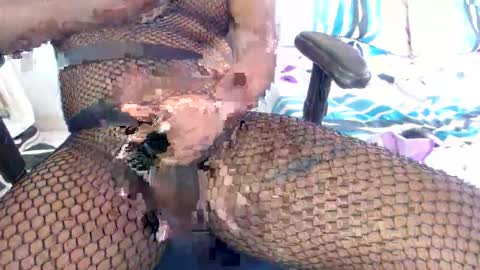 Snapshot of licyevans chatting on March 29, 2:50 pm licy online show from March 29, 2:50 pm