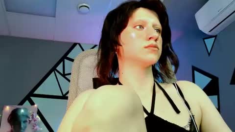 Hey My name is Lida online show from June 13, 9:07 am