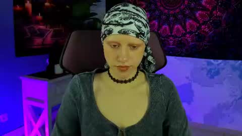 Hey My name is Lida online show from June 28, 10:43 am