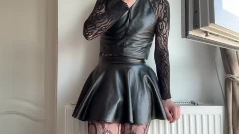 SofieXxxDoll online show from March 8, 10:52 am