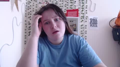 Snapshot of light_lunaa chatting on January 17, 5:32 am light_lunaa online show from January 17, 5:32 am