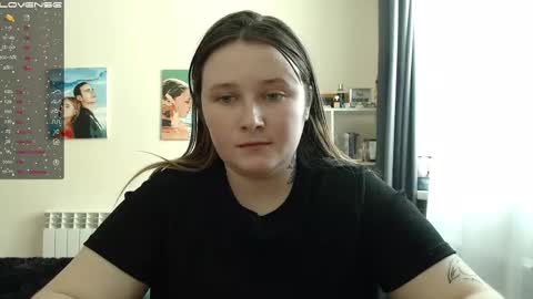 Snapshot of light_lunaa chatting on February 23, 9:00 am light_lunaa online show from February 23, 9:00 am