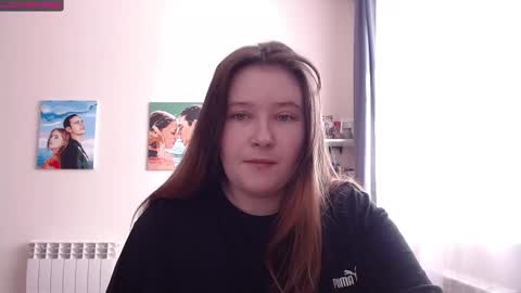 Snapshot of light_lunaa chatting on March 8, 3:50 am light_lunaa online show from March 8, 3:50 am