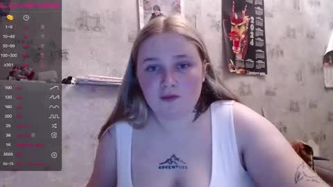 light_lunaa online show from October 27, 2:10 pm