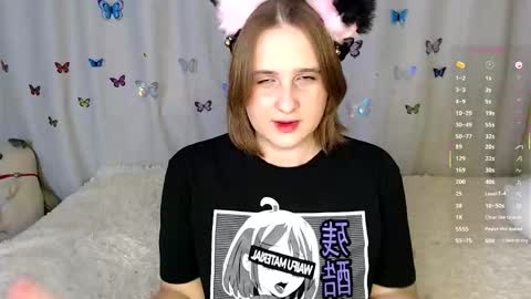 Snapshot of lightnea chatting on November 21, 1:43 pm Nea online show from November 21, 1:43 pm