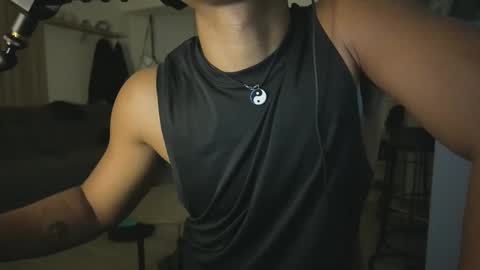 Lightskinbeachboy online show from February 8, 3:32 am