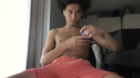 lightskinwithgirth online show from May 13, 2:25 pm
