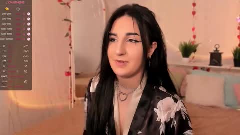 Lii online show from November 15, 2:57 pm