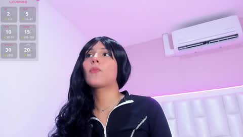 Lia  online show from April 22, 5:58 pm