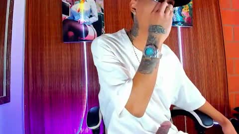 Daniel online show from February 18, 6:48 pm