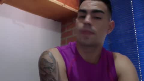 Snapshot of liiam_collins chatting on March 1, 3:25 pm liiam online show from March 1, 3:25 pm