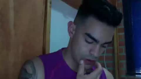 Snapshot of liiam_collins chatting on March 15, 9:54 pm liiam online show from March 15, 9:54 pm