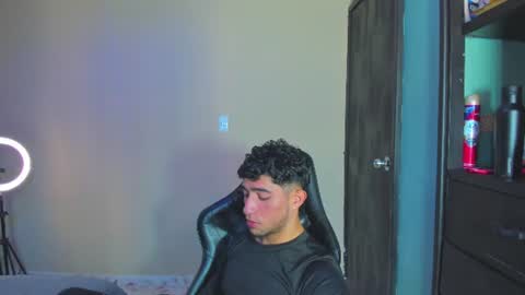 liiam_jesus online show from July 9, 12:42 pm