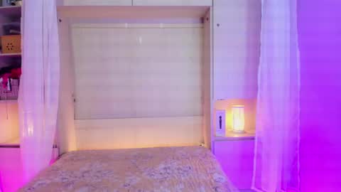 Snapshot of liiavega chatting on January 31, 11:35 am online show from January 31, 11:35 am