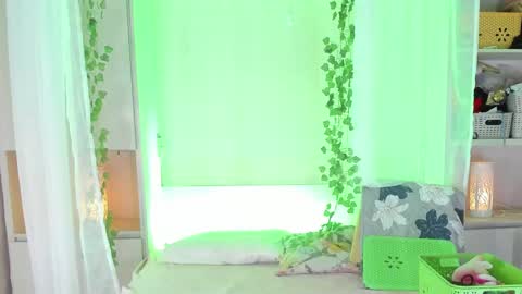 Snapshot of liiavega chatting on November 26, 11:44 am online show from November 26, 11:44 am