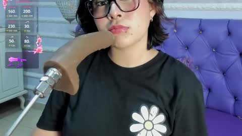 LIILY online show from February 5, 6:51 am