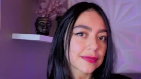 liisa_thompson_ online show from May 25, 3:29 pm