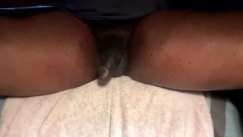 Snapshot of lik682875 chatting on November 14, 8:02 am lik682875 online show from November 14, 8:02 am