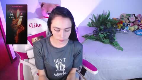 Liika  online show from February 7, 1:09 am