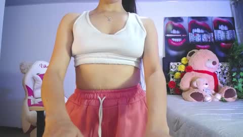 Snapshot of lika_little3 chatting on May 26, 11:56 pm Liika online show from May 26, 11:56 pm
