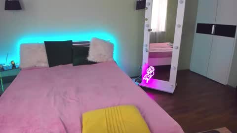 Lika online show from February 2, 11:19 am