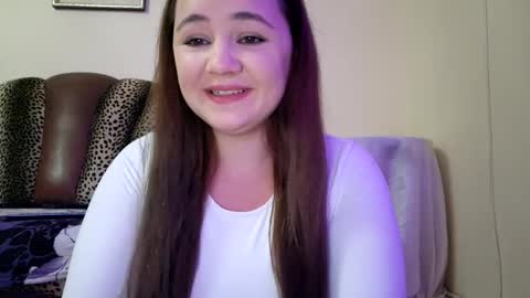 Snapshot of likechoco chatting on December 25, 11:42 pm Celine online show from December 25, 11:42 pm