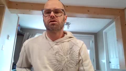 Snapshot of likedoingit69 chatting on December 30, 2:08 pm St pierre online show from December 30, 2:08 pm