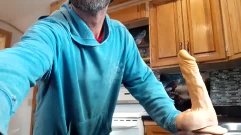 St pierre online show from November 25, 2:39 pm