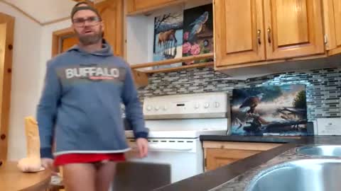 Snapshot of likedoingit69 chatting on December 14, 6:23 pm St pierre online show from December 14, 6:23 pm